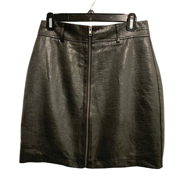 212 Collection Black Faux Leather Front Zip Mini Skirt - Picture 1 of 7
